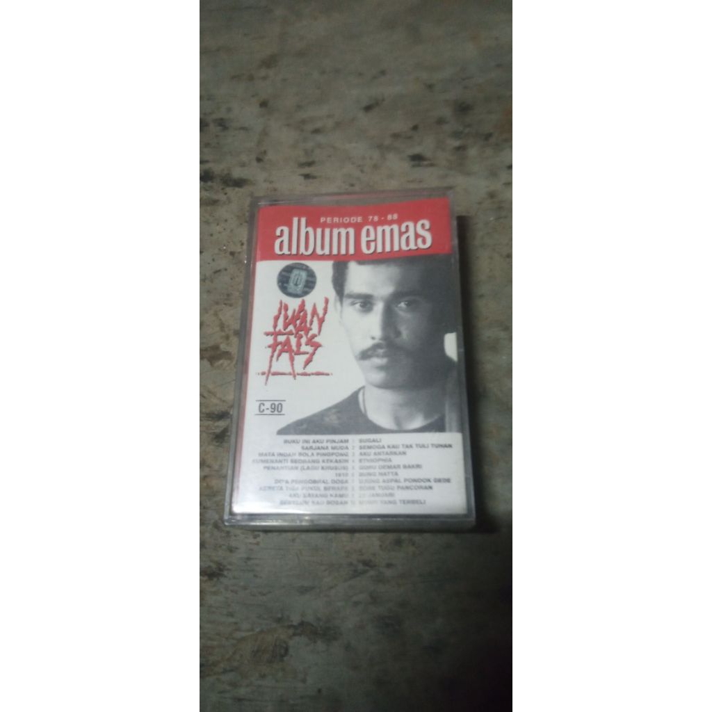 kaset pita Iwan fals album emas