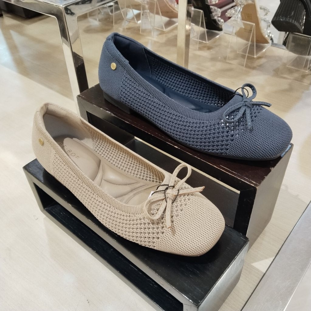 BE BOB ‼️ sepatu wanita flat ringan dan empuk