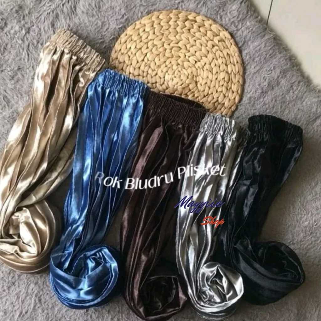 Rok Plisket Bludru (2-10Tahun) / Rok Plisket Bludru Anak