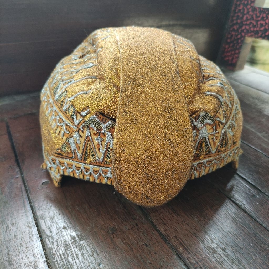 Blangkon manten jogja prada warna gold