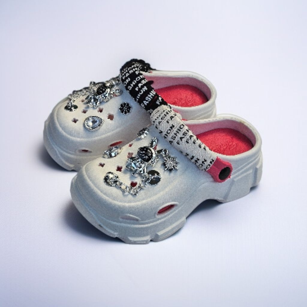 sandal sepatu baim anak perempuan sendal puji karet anti licit cocok d pakai seharian sandal kekinia