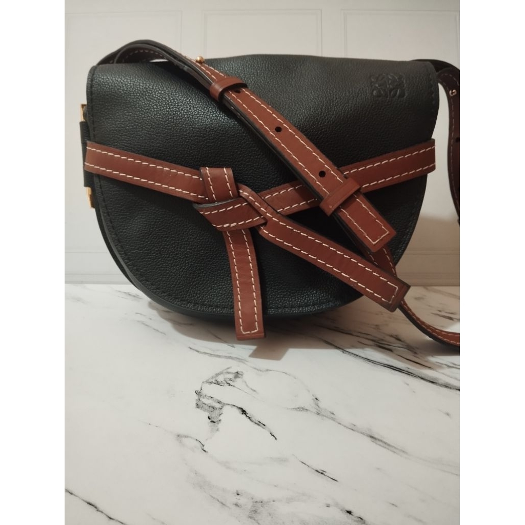 Preloved Loewe Gate Small