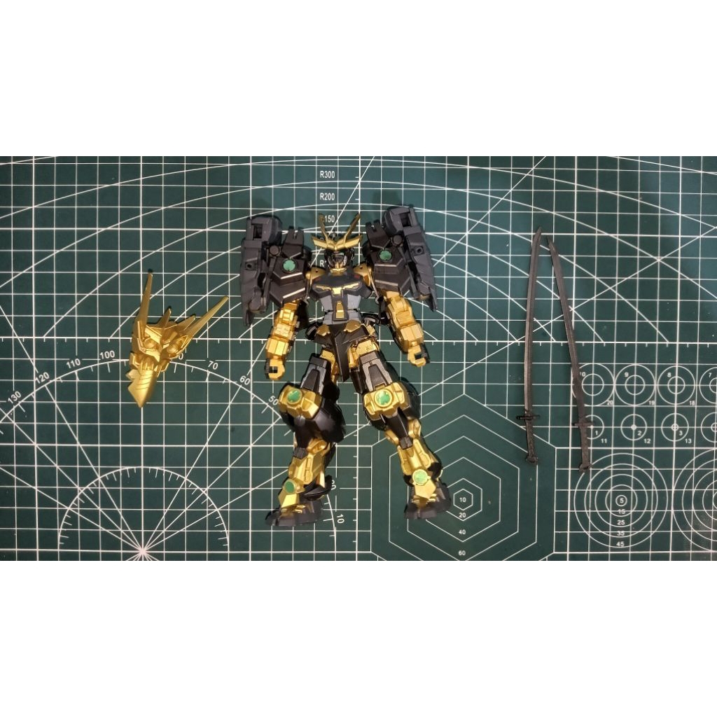 HG 1/144 Sengoku Astray Gold XFS
