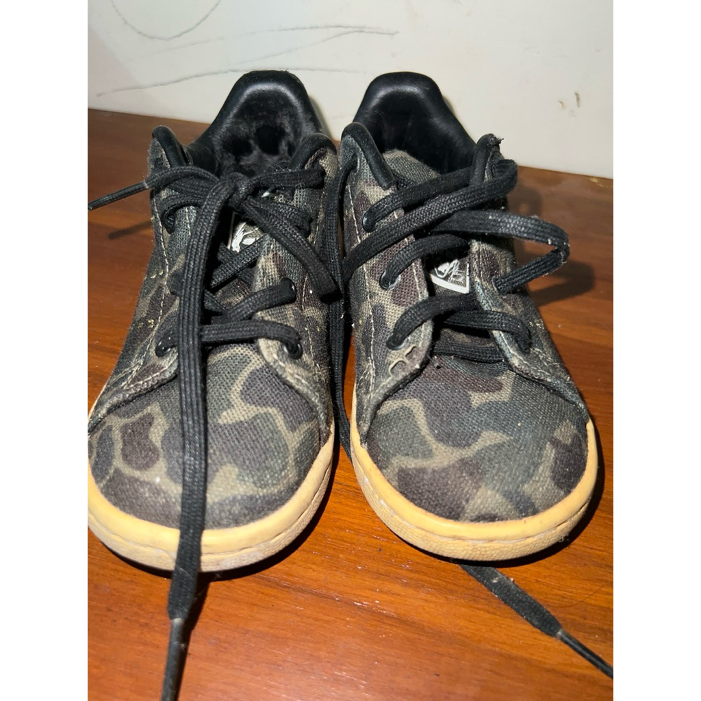 preloved sepatu adidas anak