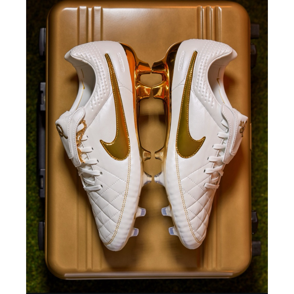 Nike Tiempo Legend R10 RGN SE