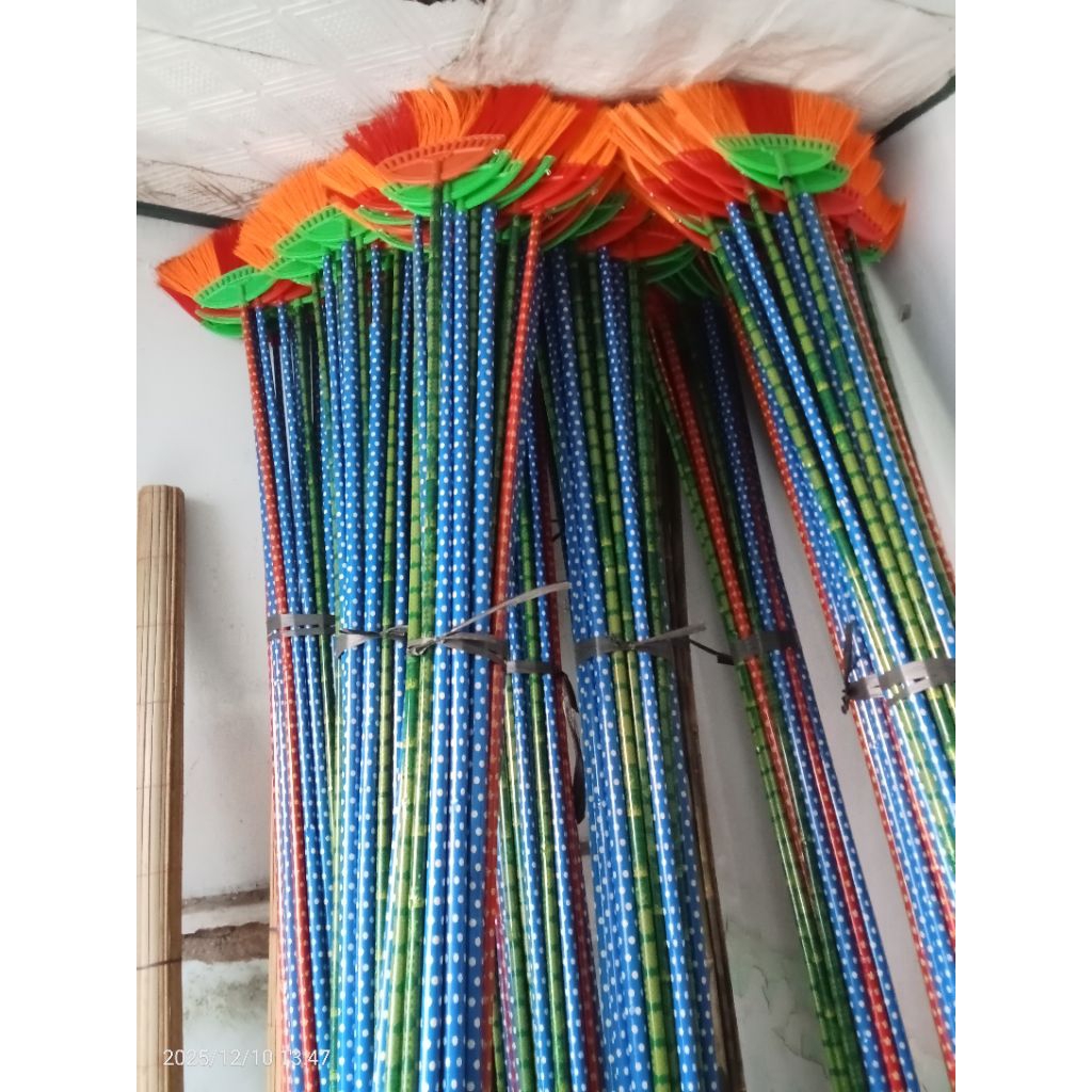 sapu panjang sapu plapon,sapu sawang sapu senar panjang 2,5m gagang kuat panjang