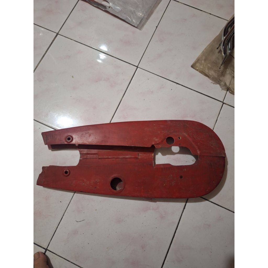 katengkas tutup rante cover rante honda c70 pispot c70 mk1 mk2 original nos