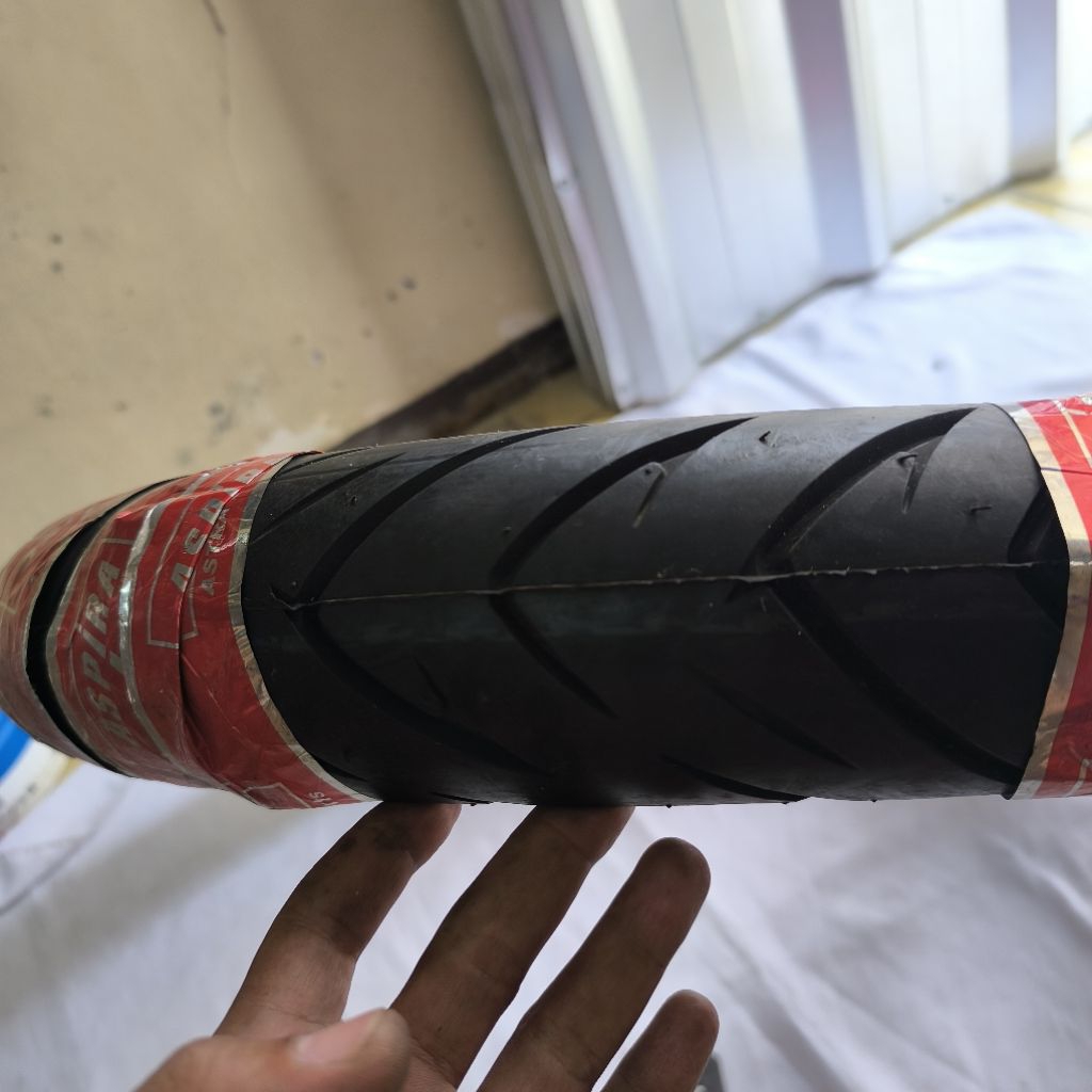 Ban Luar AspirA Blade ukuran ring 18 - 100/90 100 / 90 stok LamA