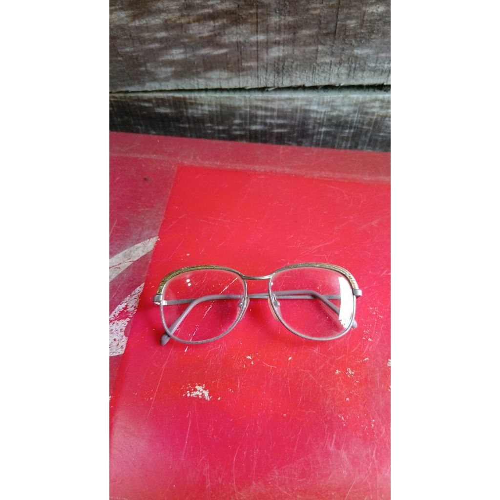 kacamata 45rb  jadul antik kuno lawas vintage display  mati