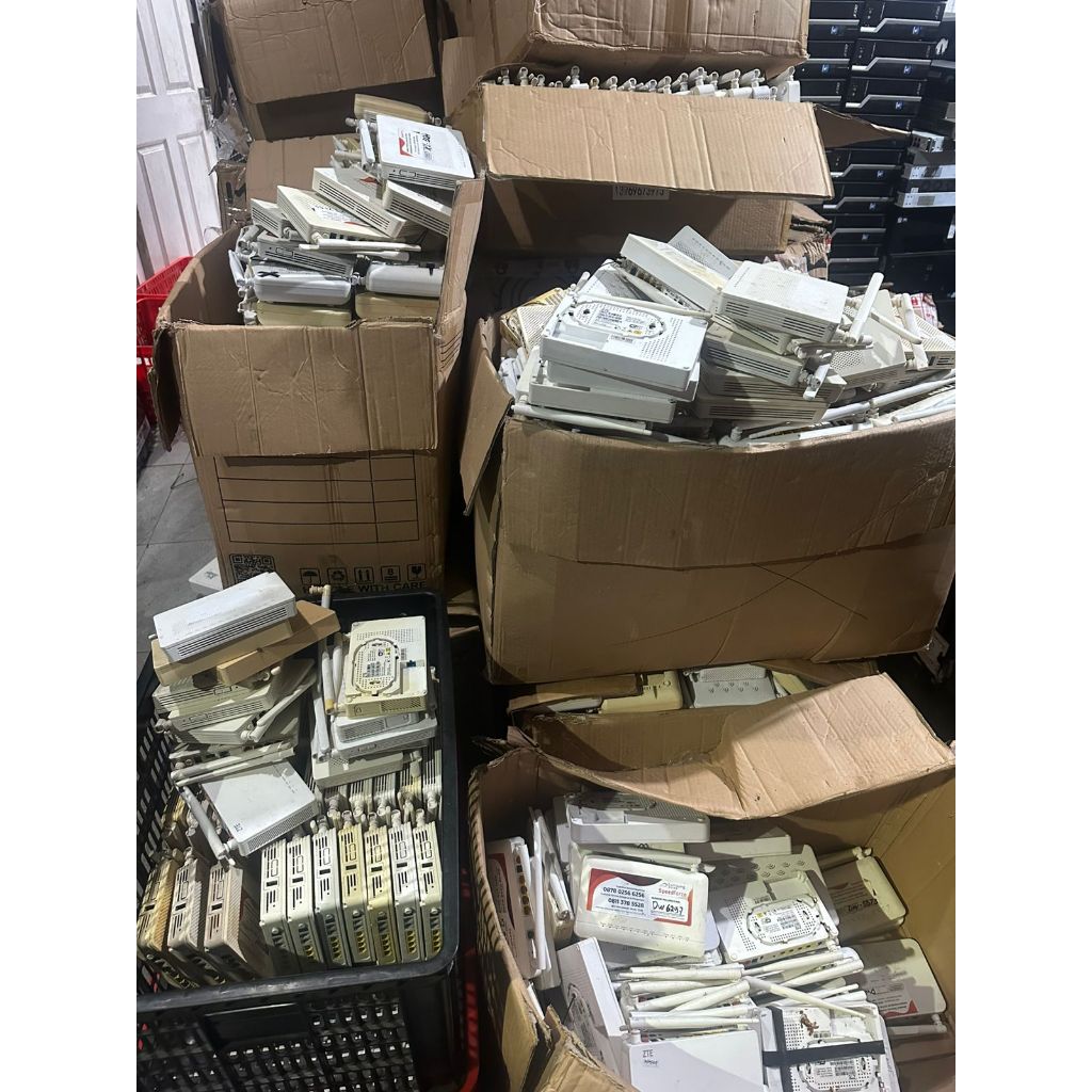 Router ZTE Kondisi Rusak