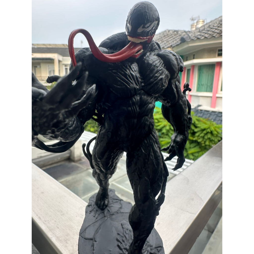 Action Figure Venom Spiderman Marvel Statue