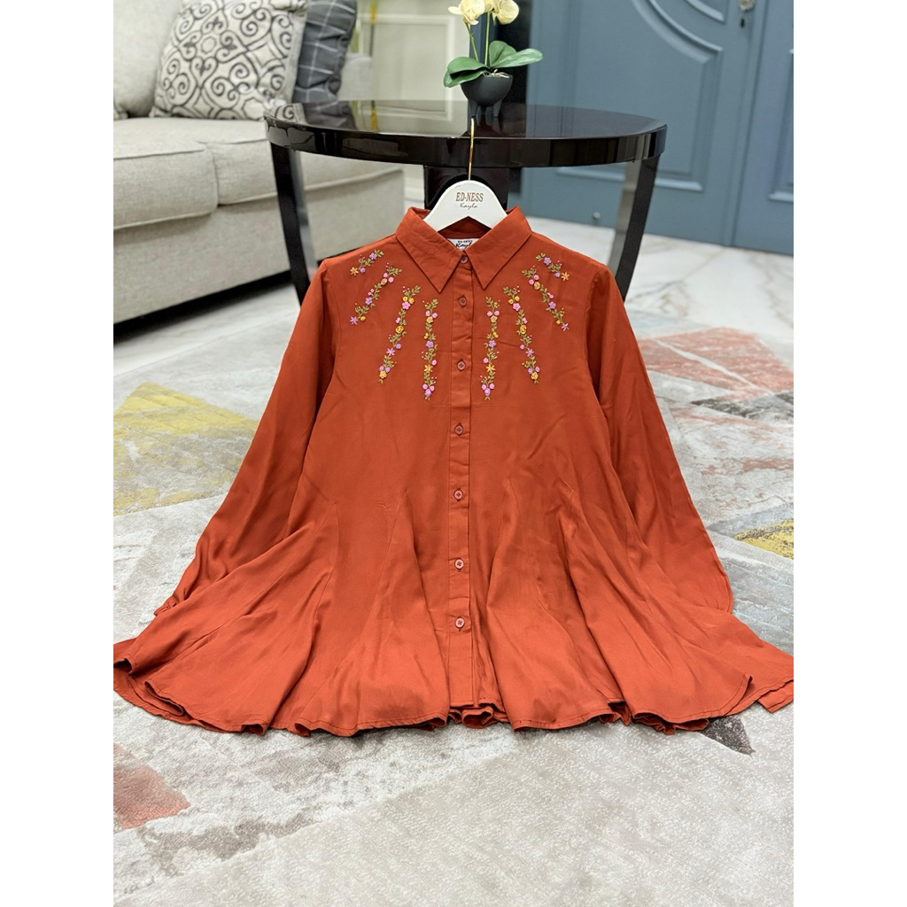 Kemeja bahan rayon Uniqlo + sulam hand Made Ori by Edness kayla