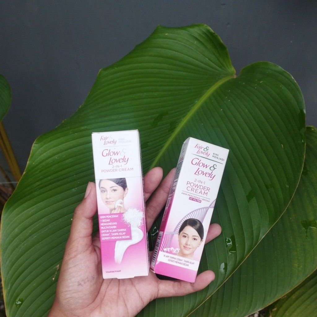 Fair & Lovely Glow & Lovely 2 In Powder Cream| Krim Pencerah + Bedak UV Filter 20grm