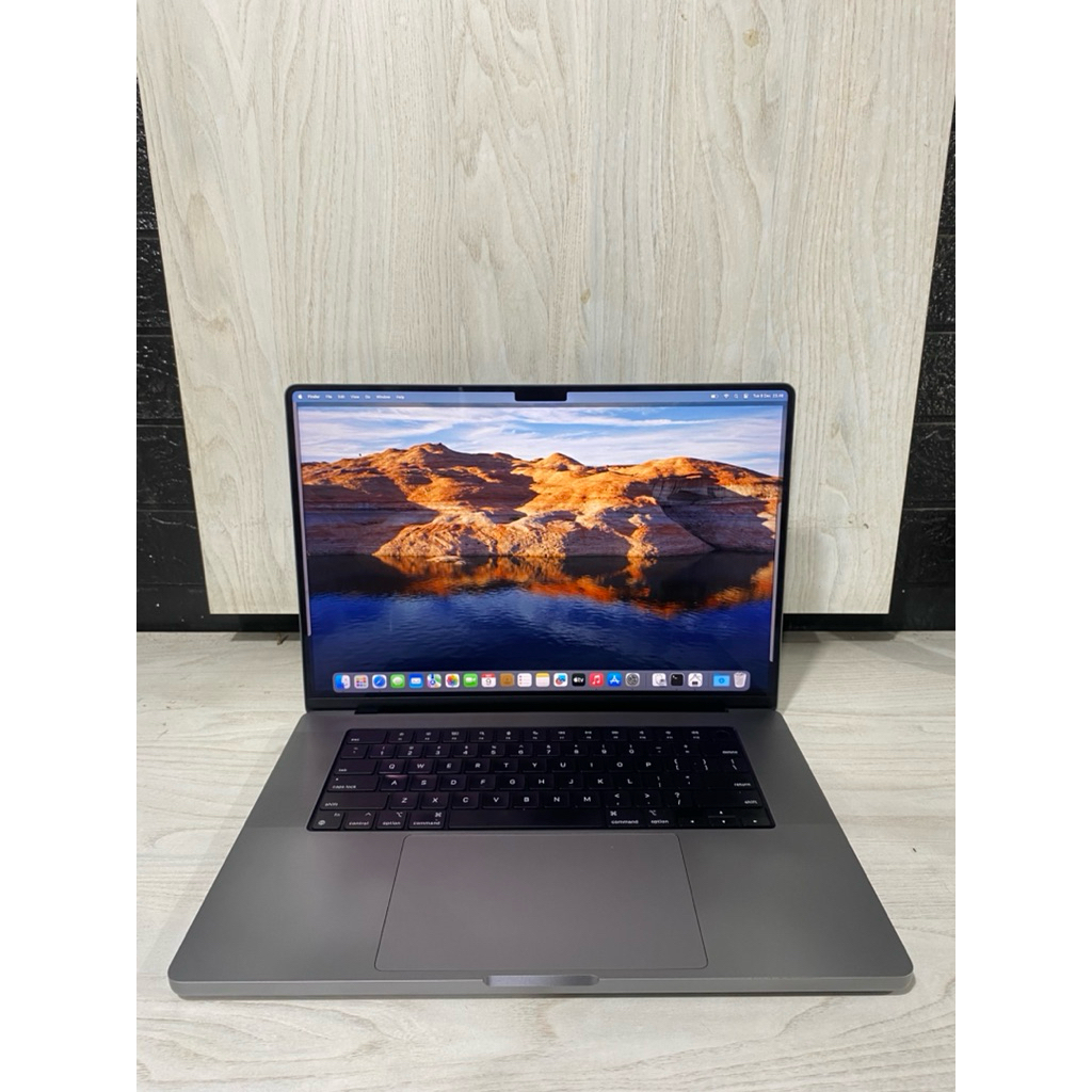 Macbook Pro M1 Pro 2021 16inc RAM 32gb SSD 512gb