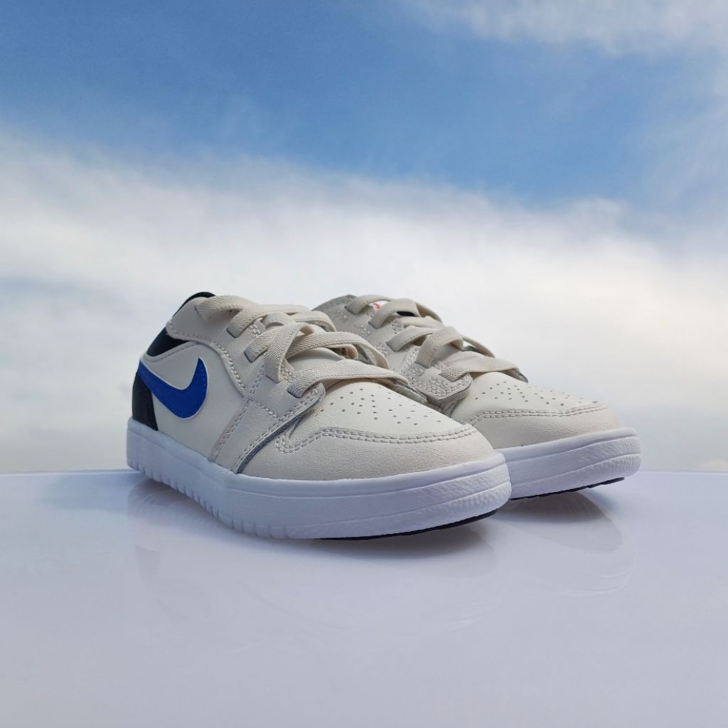 Sepatu Anak Original AirJordan Low - Off White, Navy, White