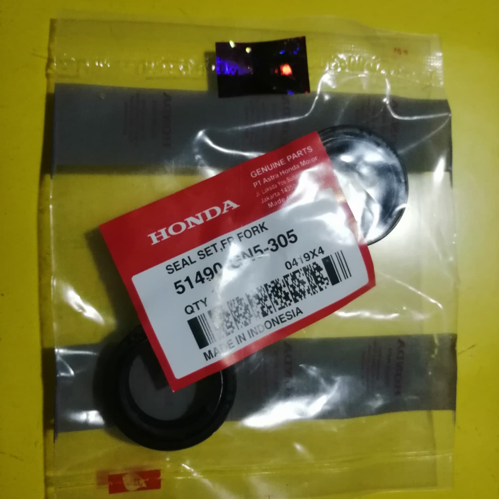 Seal Shock Depan Grand Beat