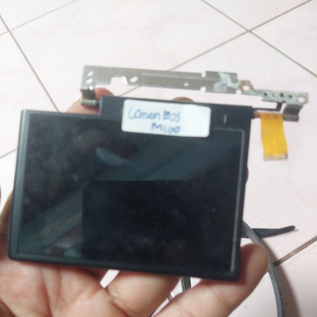 Sparepart Canon EOS M100 LCD Back Cover dan Bracket Original Bekas