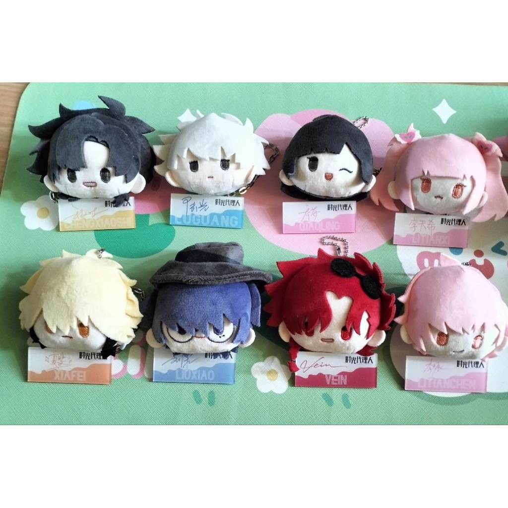 [LINK CLICK] Emoji Series Plush Badge Official Merch