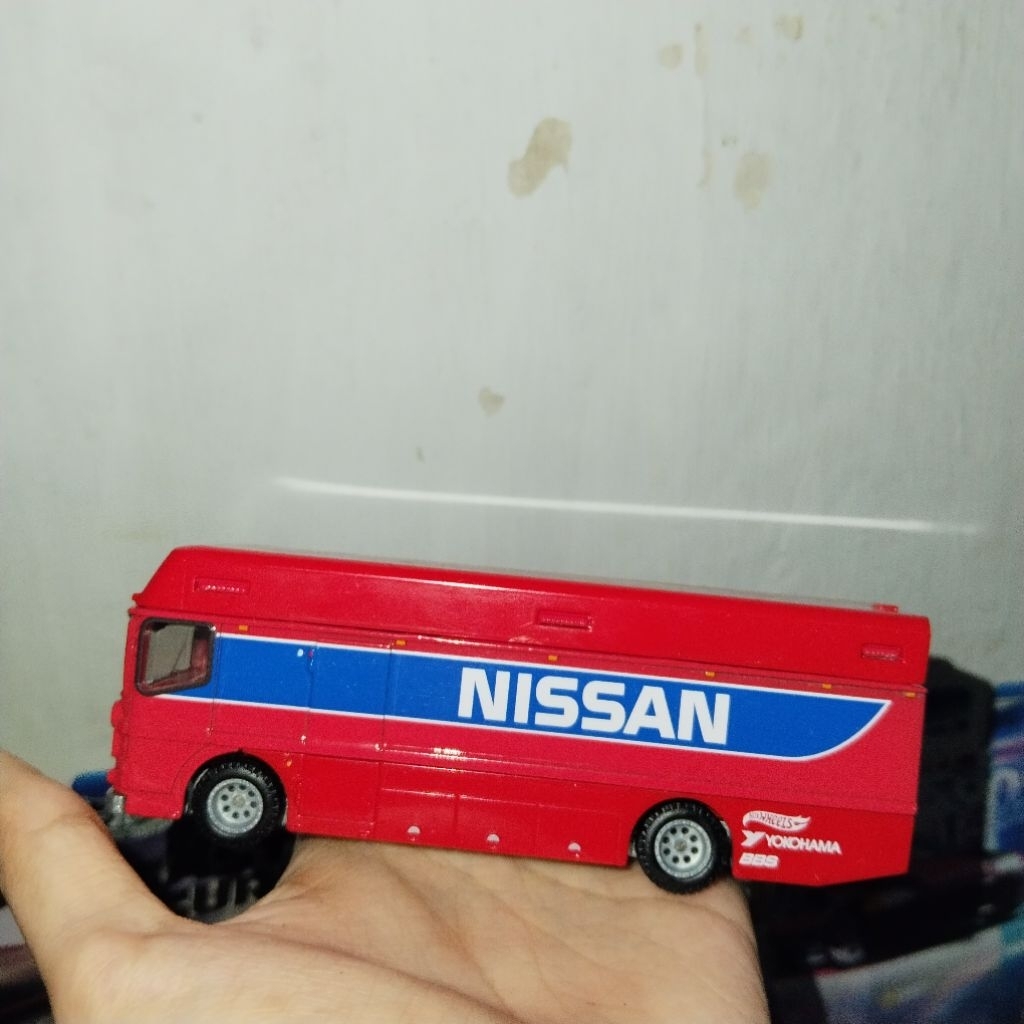 hotwheeels truck euro hauler