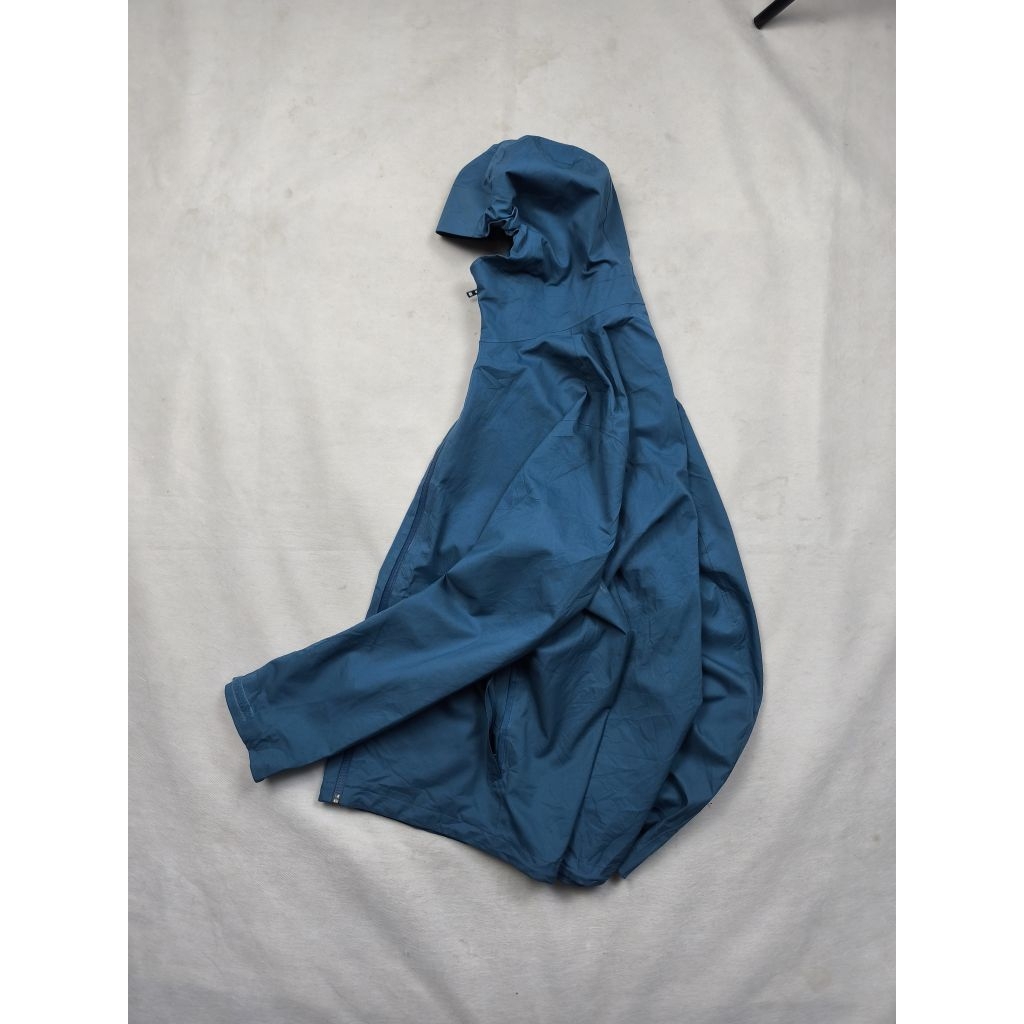 UNIQLO Blocktech Outdoor Jacket