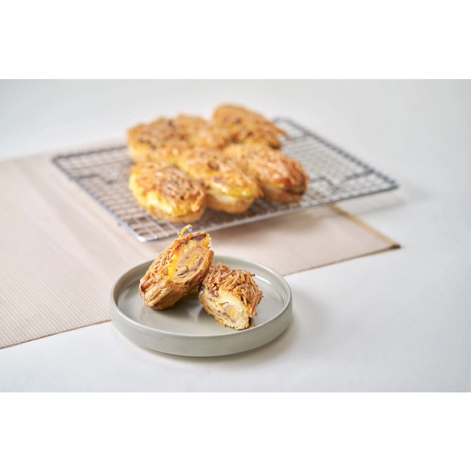 Banana Crispy Mini oleh oleh jajanan bandung kartika sari Banana Crispy Mini
