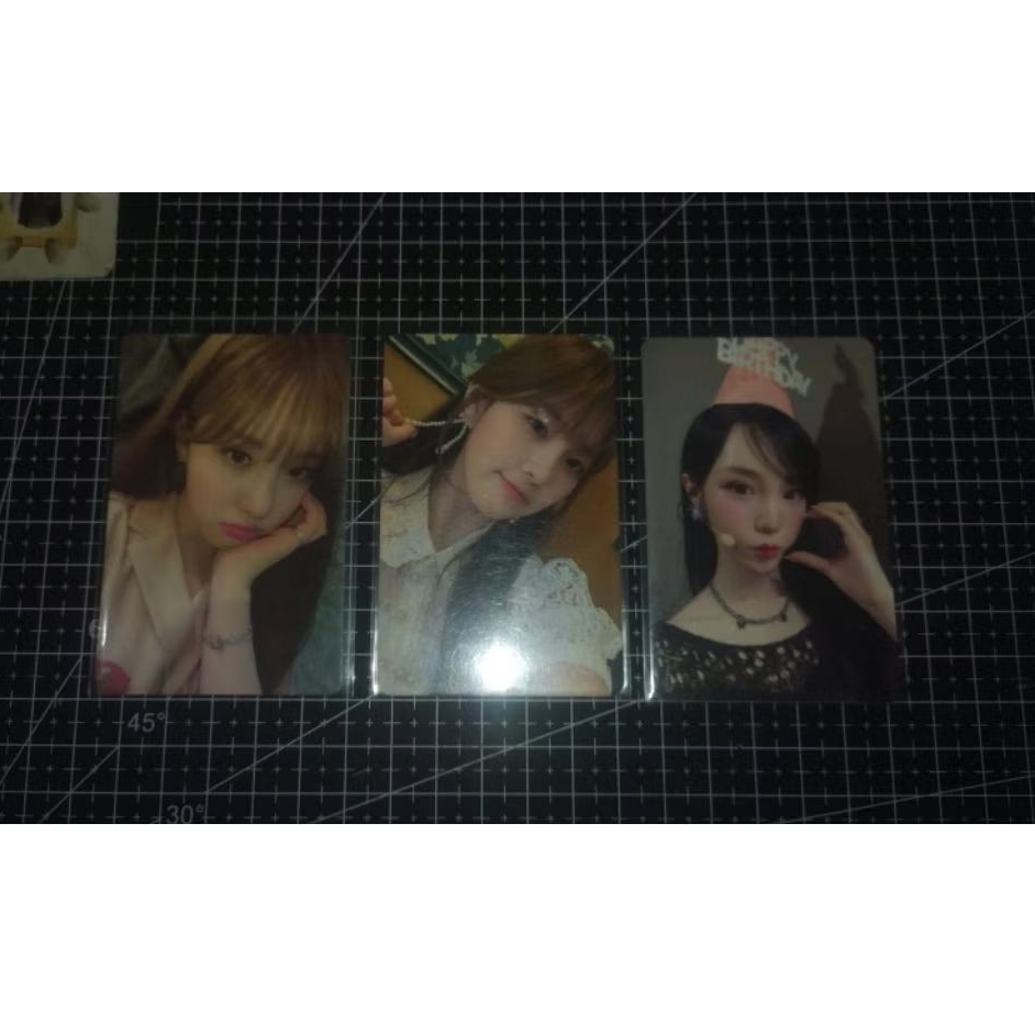 [ BACA DEKS  ] WTS PHOTOCARD OFFICIAL KEP1ER CHAEHYUN & NANA || selca chaehyun topang dagu, chaehyun