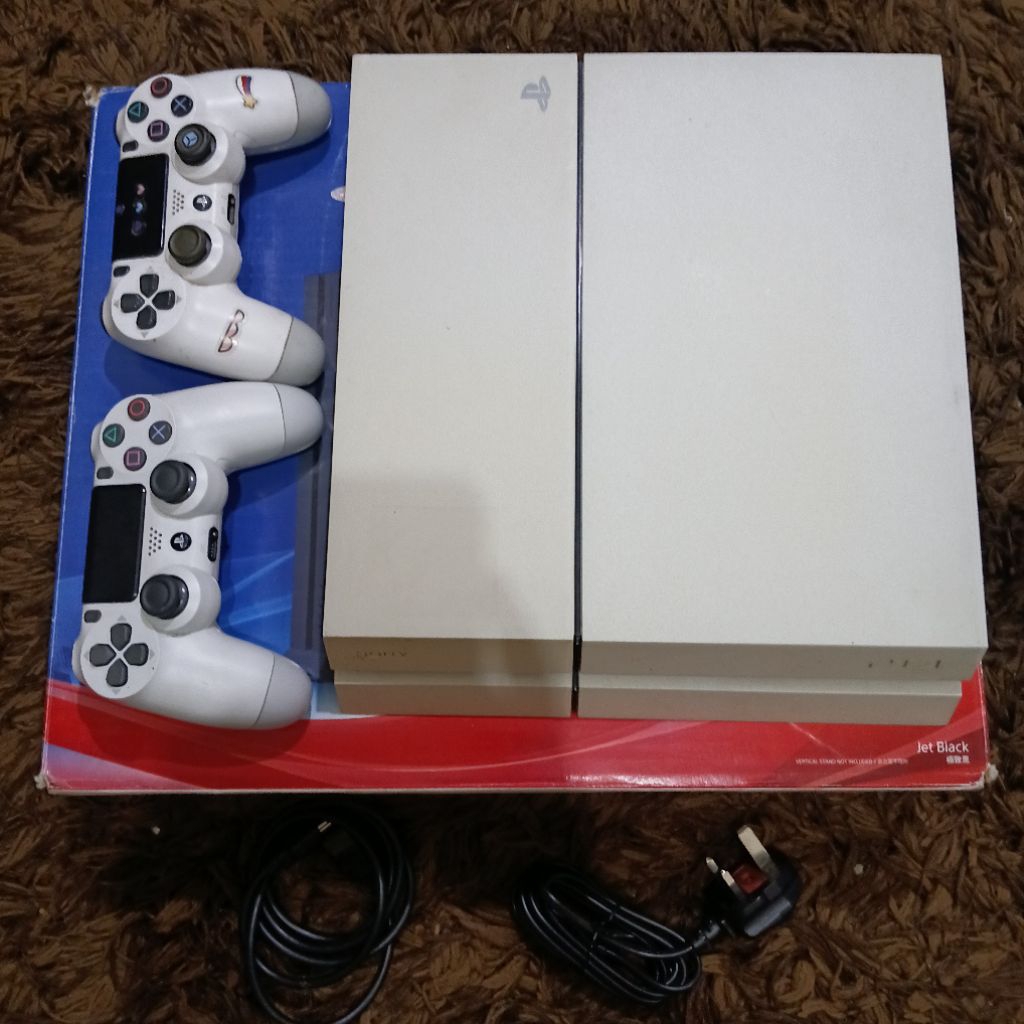 PS4 FAT HEN 6.72 500GB  [294]  SECOND / PRELOVED