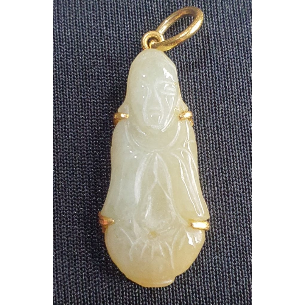 (RARE) Liontin Giok Dewi Guan Yin Jade Pendant Gold Buddha Emas 19K