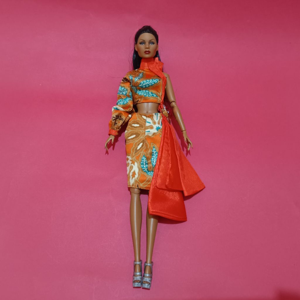 INTEGRITY TOYS EAST 59TH DOLL