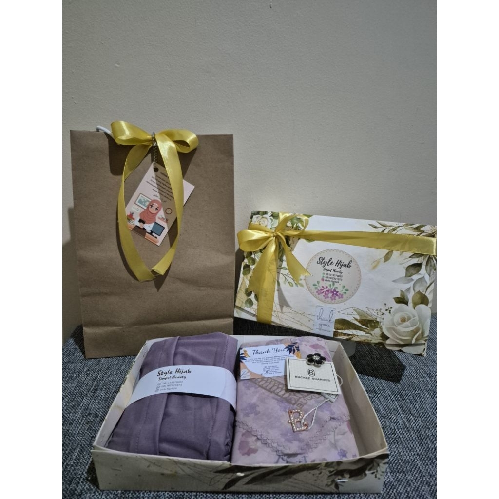 Hampers Hijab Buckel & Bergo / Hari guru / gift kenaikan kelas / hampers idul fitri