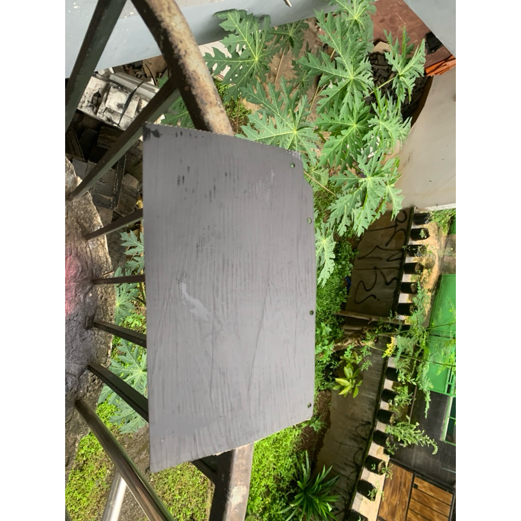 karpet lumpur l300 depan