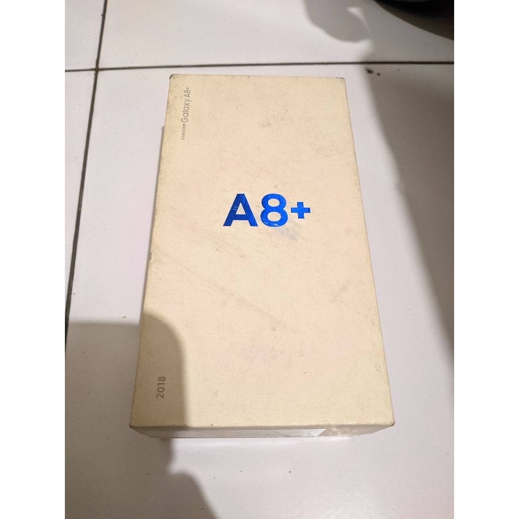 Dus Box Dusbuk Kotak Hp Samsung A8 Plus/A8+ Bekas Ori