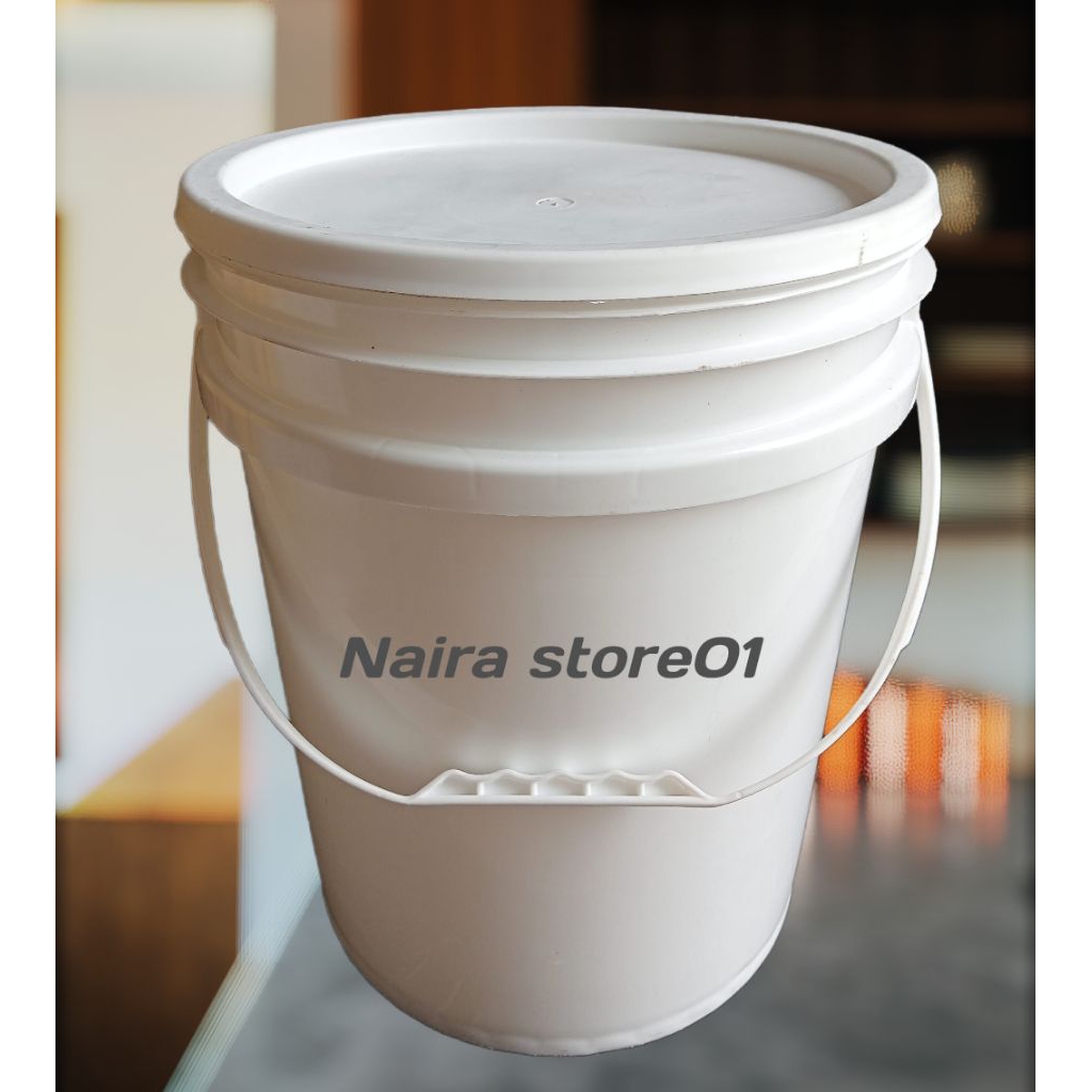 Ember/Timba  bekas putih polos ukuran 20/25kg bersih