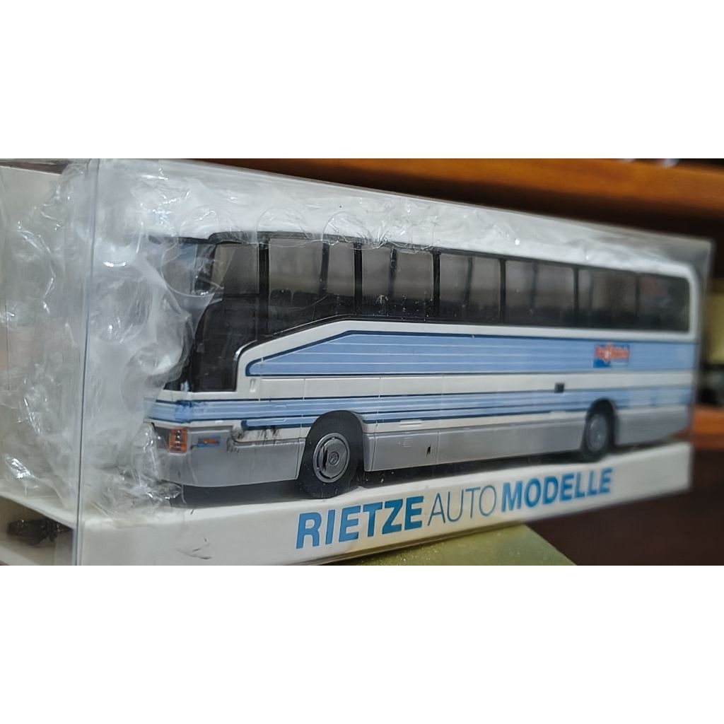 Bus Rietze skala 1:87