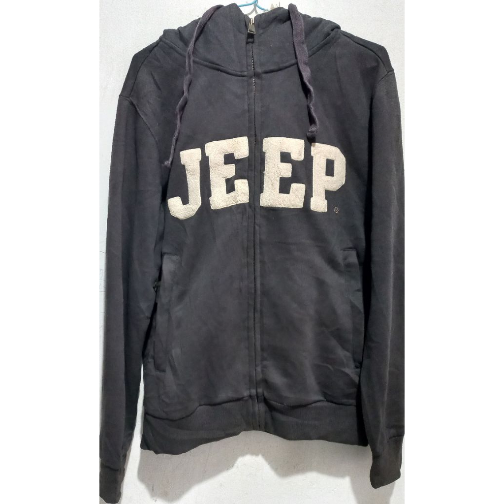 Hodie Jeep Abu Tua