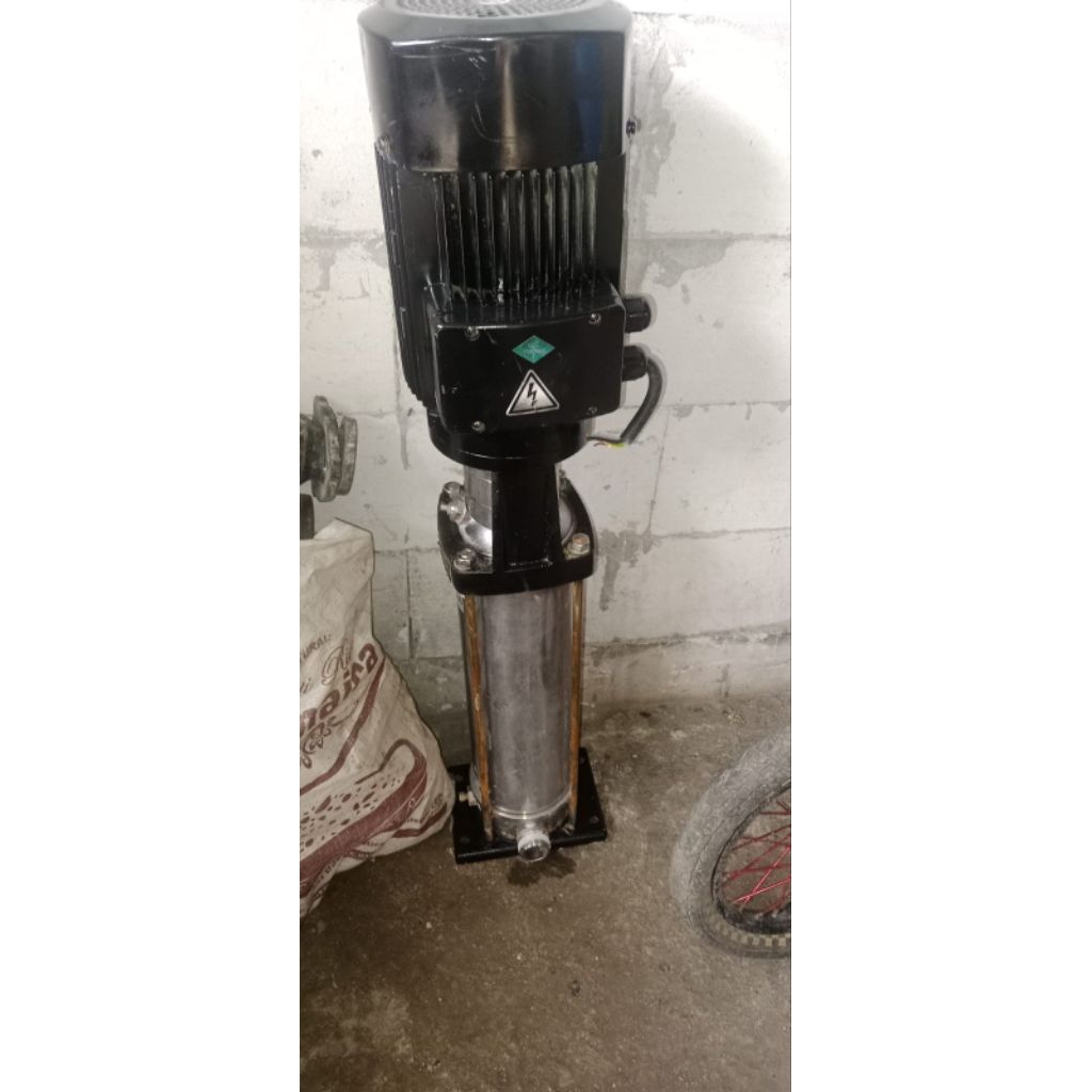 Pompa CNP CDLF 4-16/ Pompa Vertikal CNP CDLF 4-16