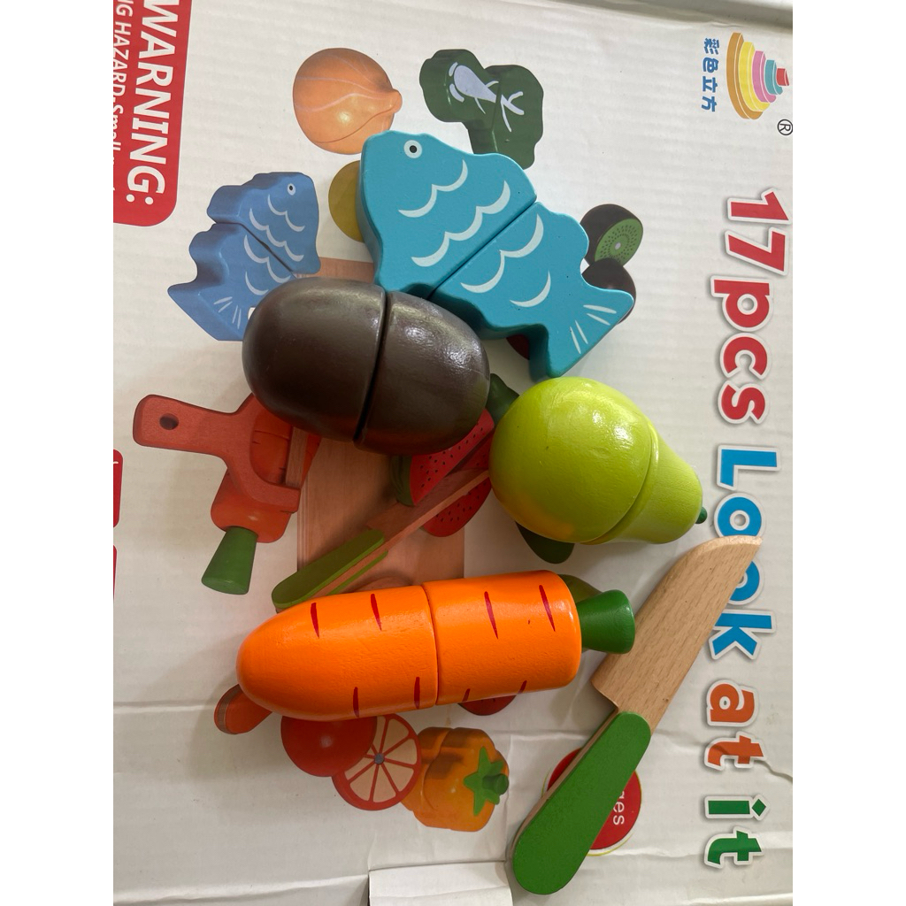 mainan buah potong kayu magnet preloved