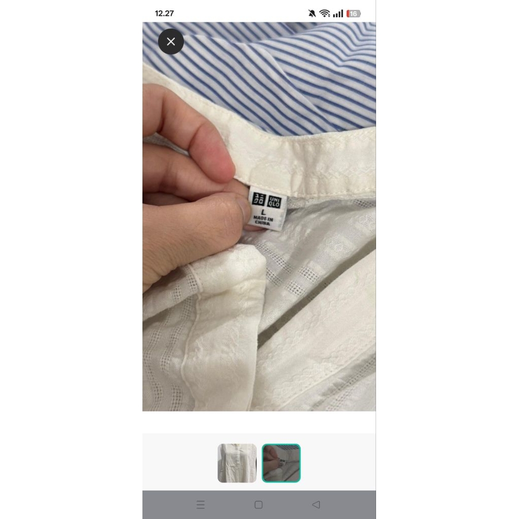 Baju Putih Uniqlo