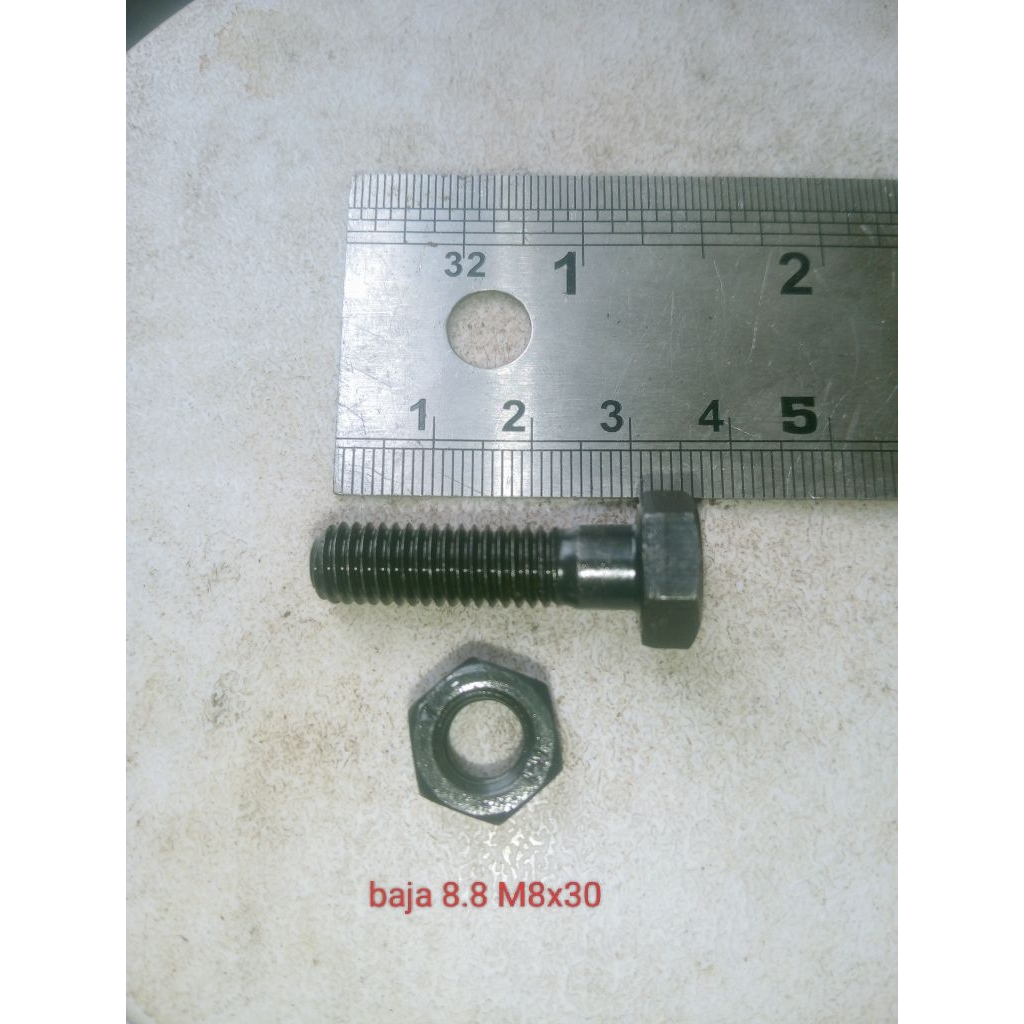 Baut mur/mur baut baja 8.8 M8x30
