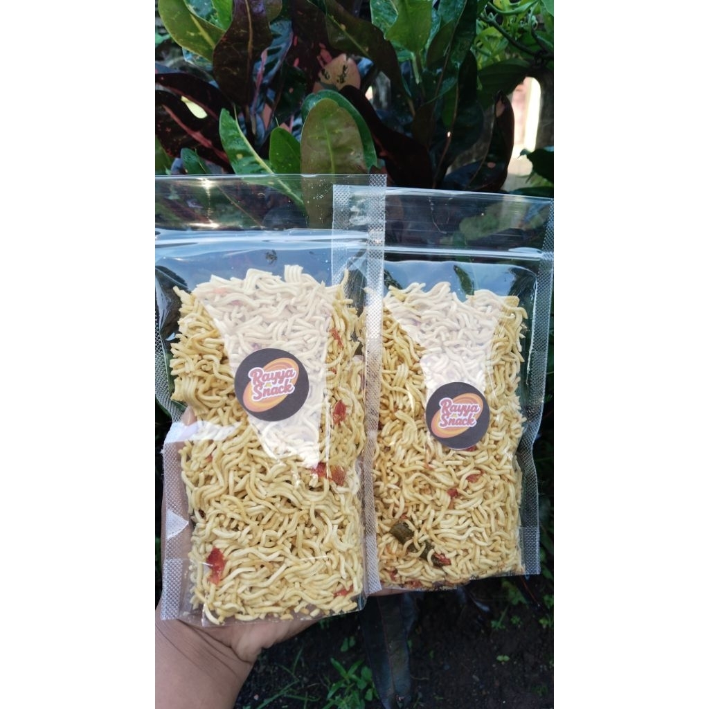 Mie Kering Pedas Daun Jeruk