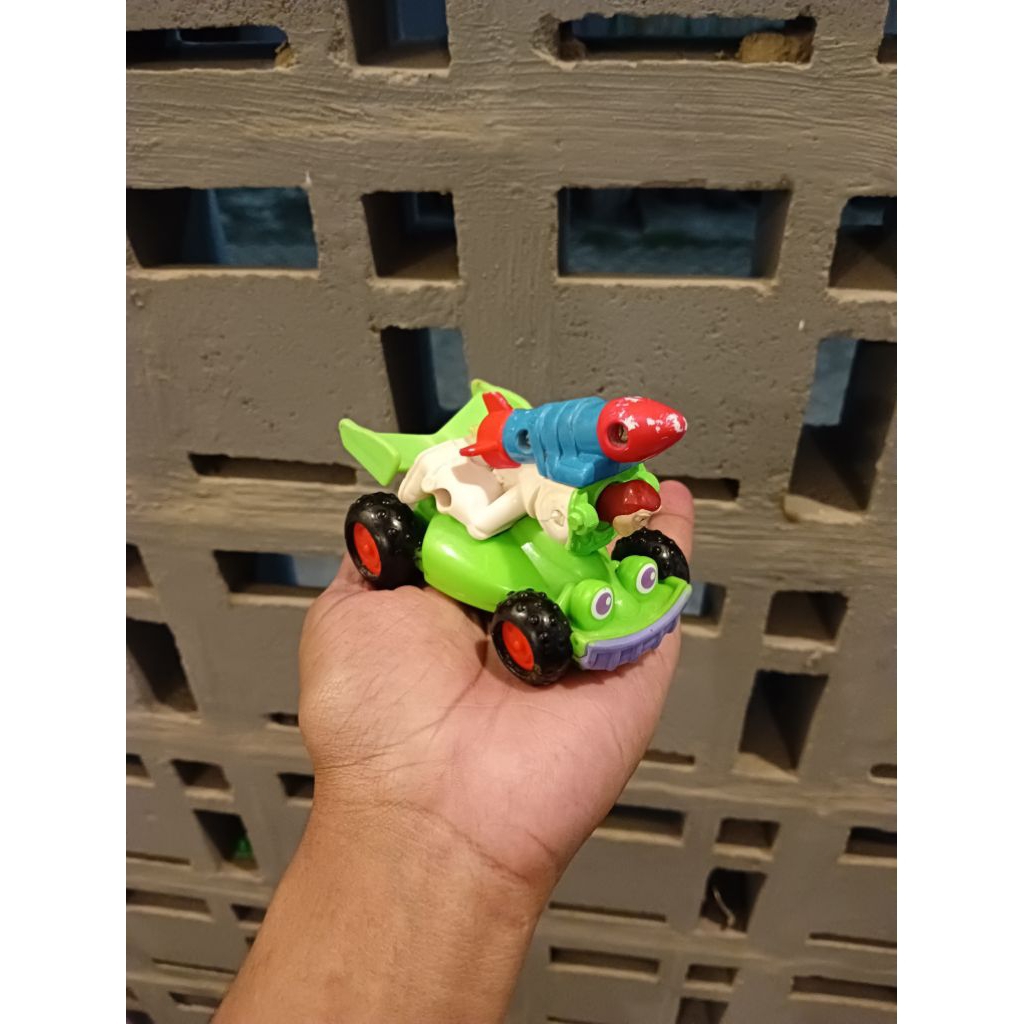 Action Figure Toy Story Buzz and RC (Junk/Bekas)