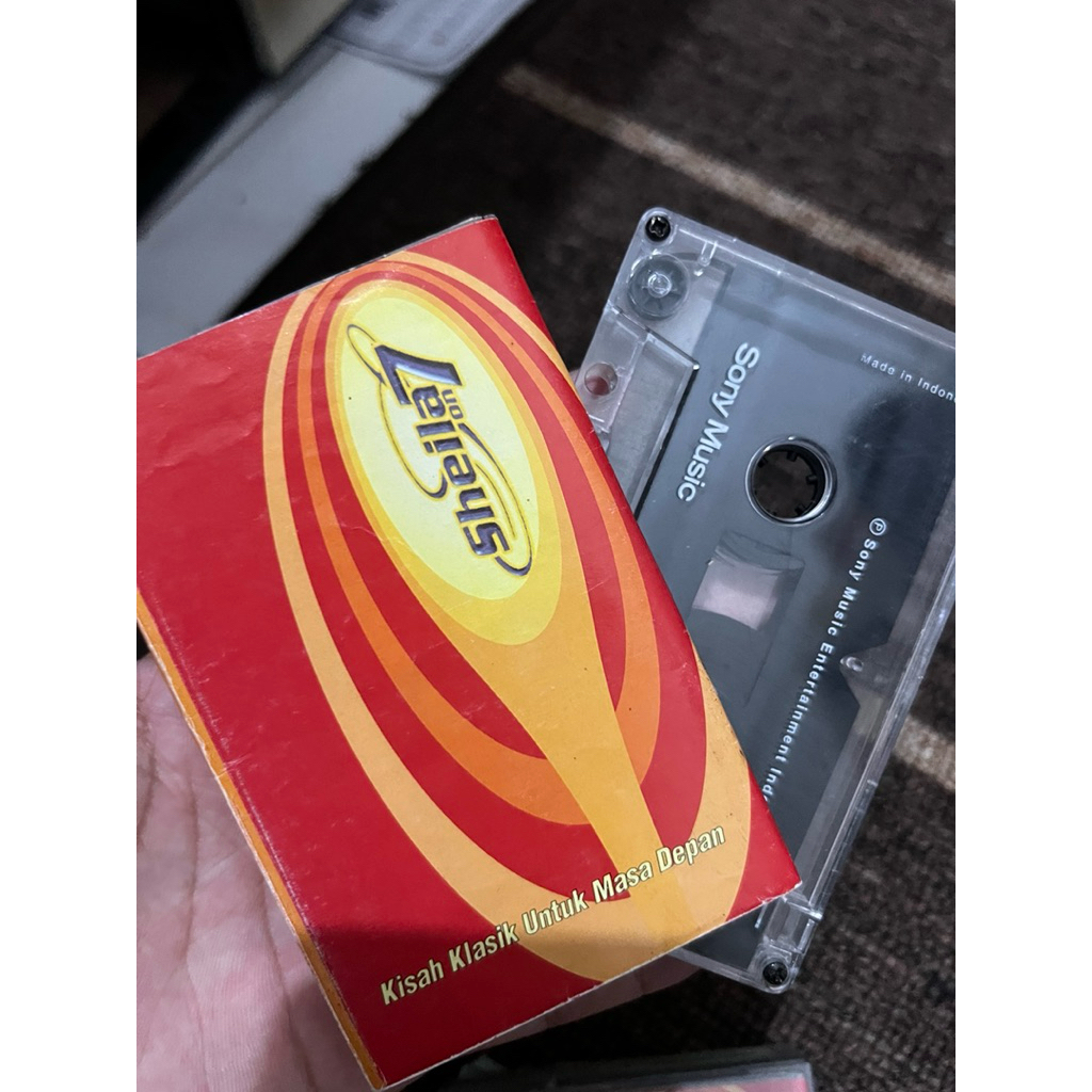 kaset pita sheila on 7 kisah klasik mulus