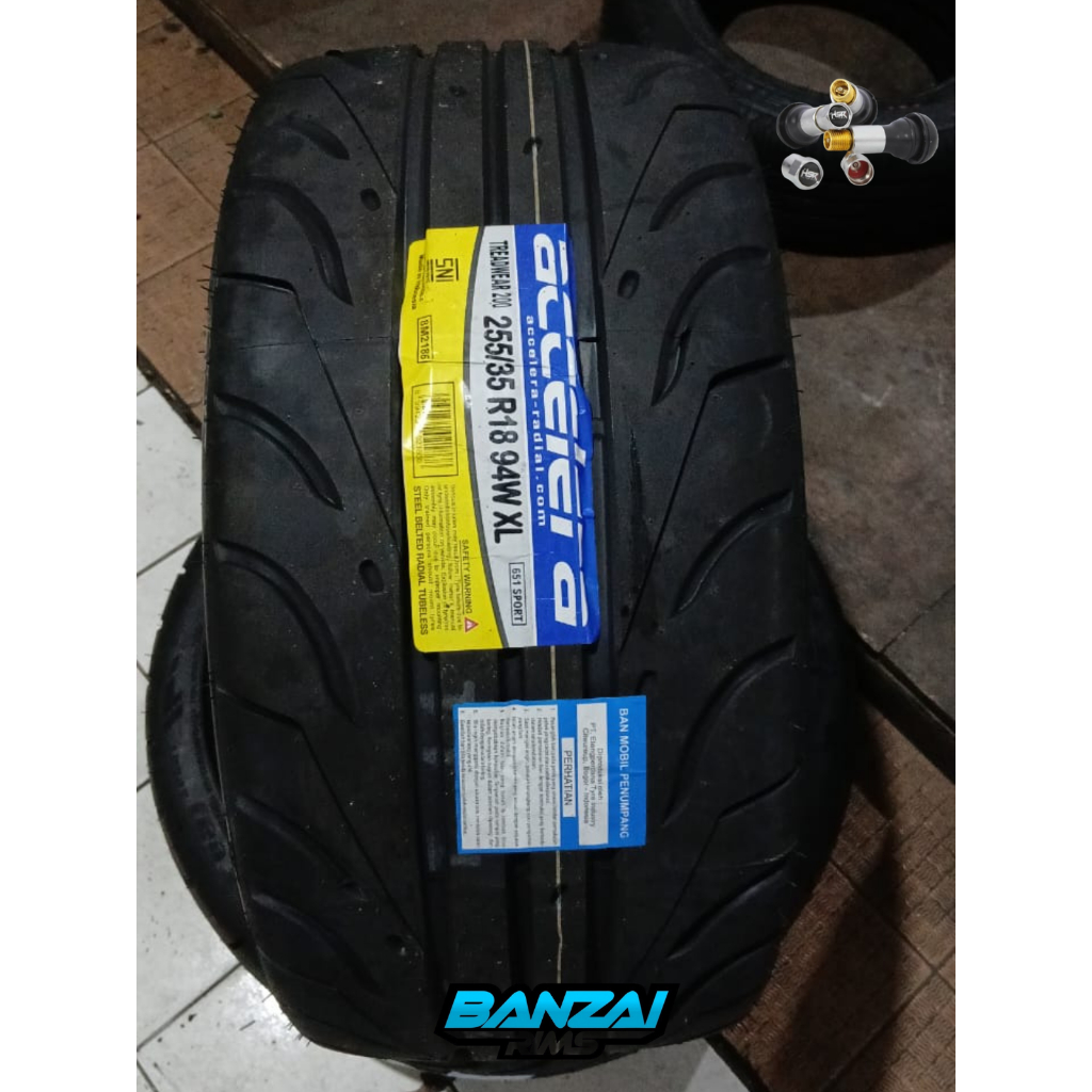 Ban Mobil Semi Slick Accelera 651 Sport 255/35 R18 Ban Mobil Semi Slick