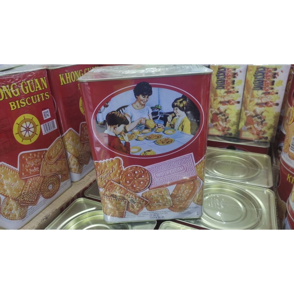 kong guan kaleng besar