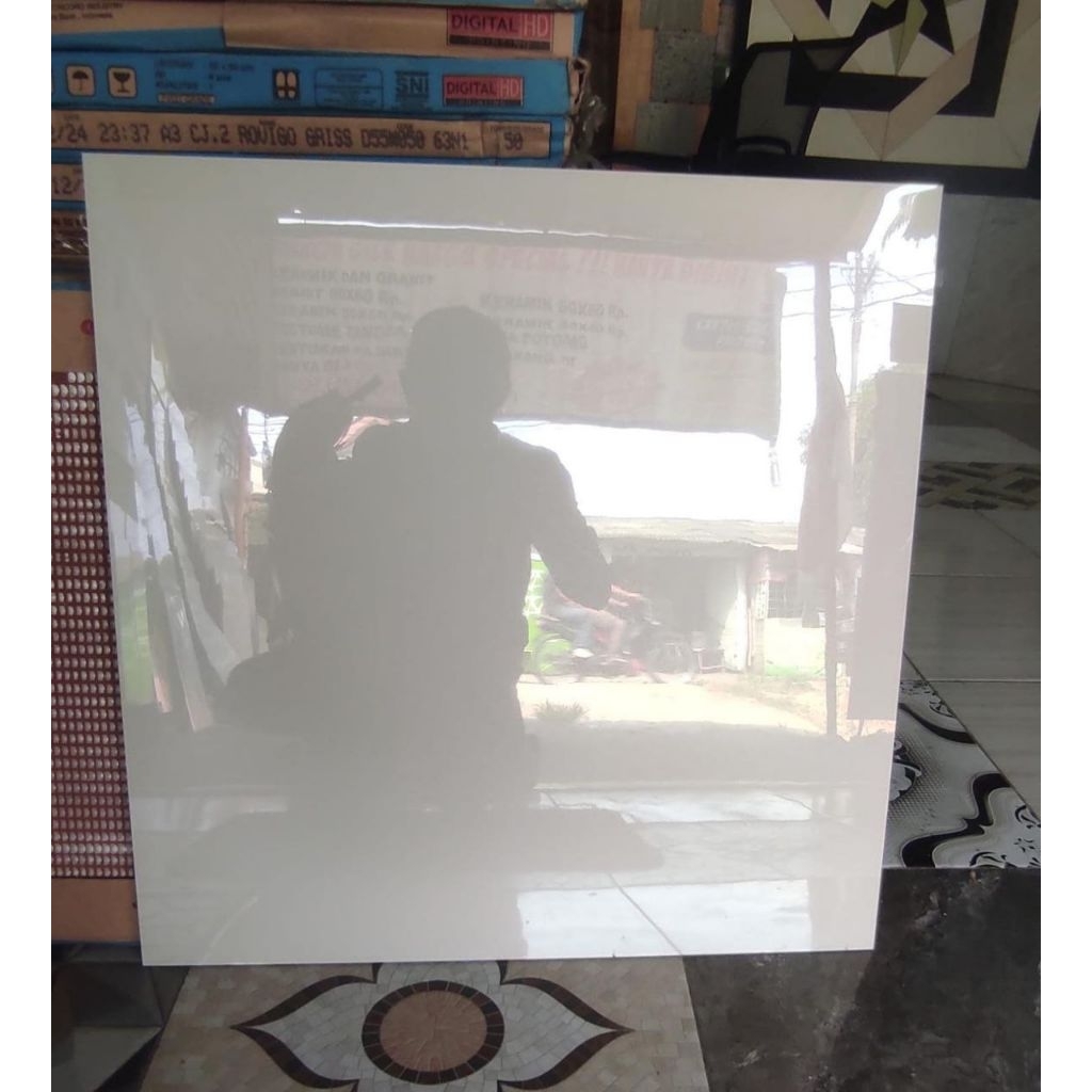 Granit murah cream polos 60x60 kw1