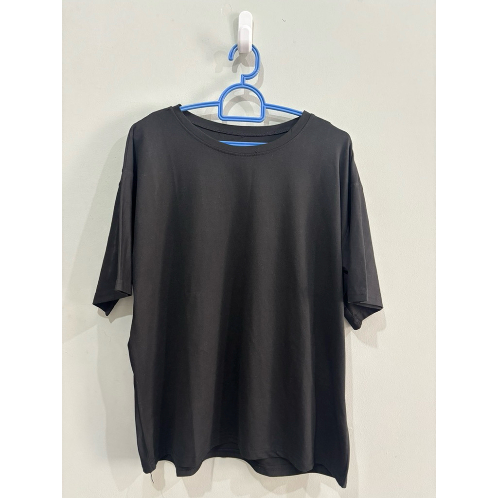 KAOS HITAM OVERSIZE PRIA BRAND KOREA SIZE L TO XL