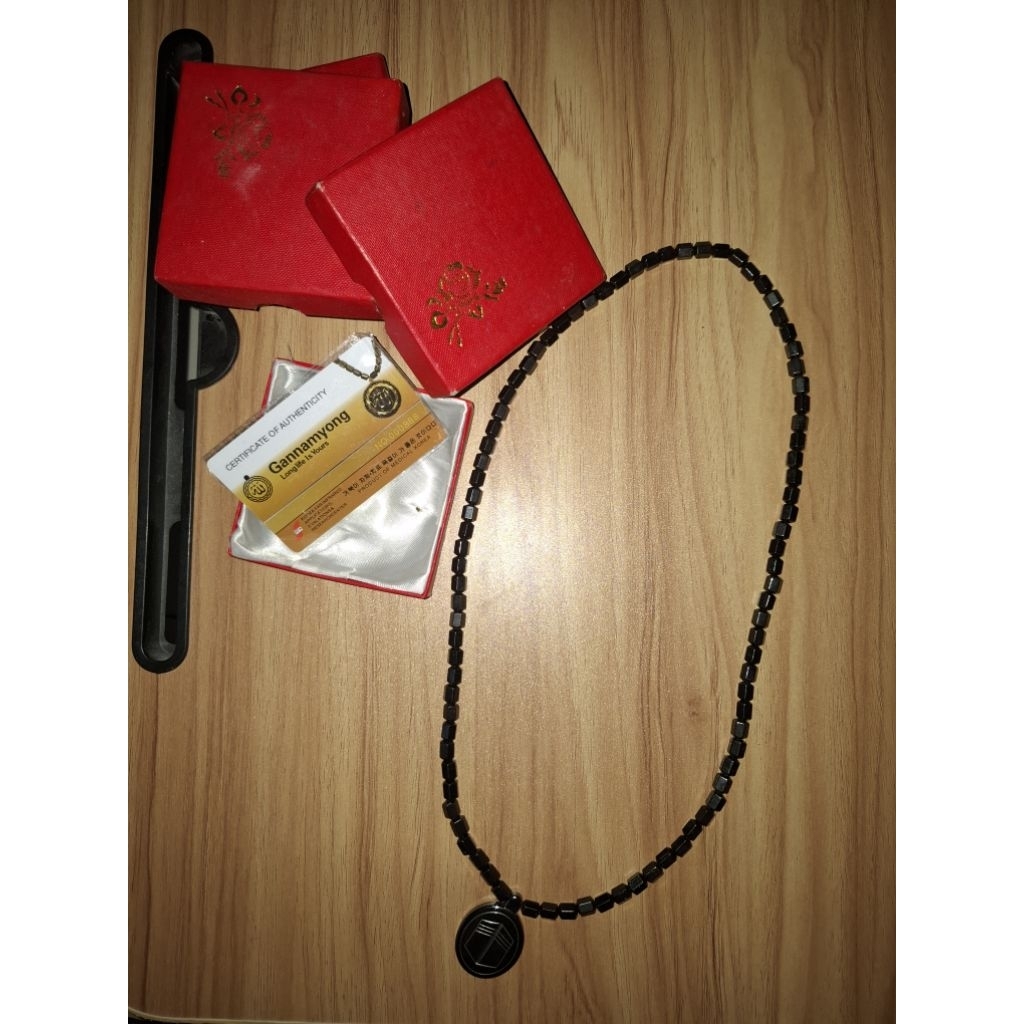 Kalung kesehatan Gannamyong