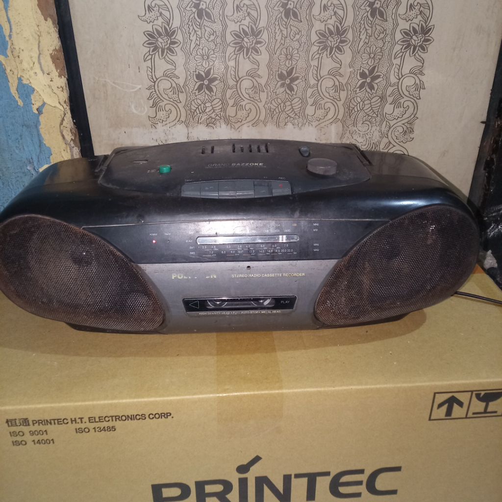 radio Polytron kapsul