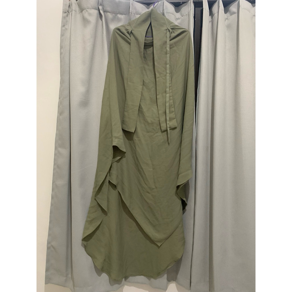 french khimar by MAHIRA/preloved