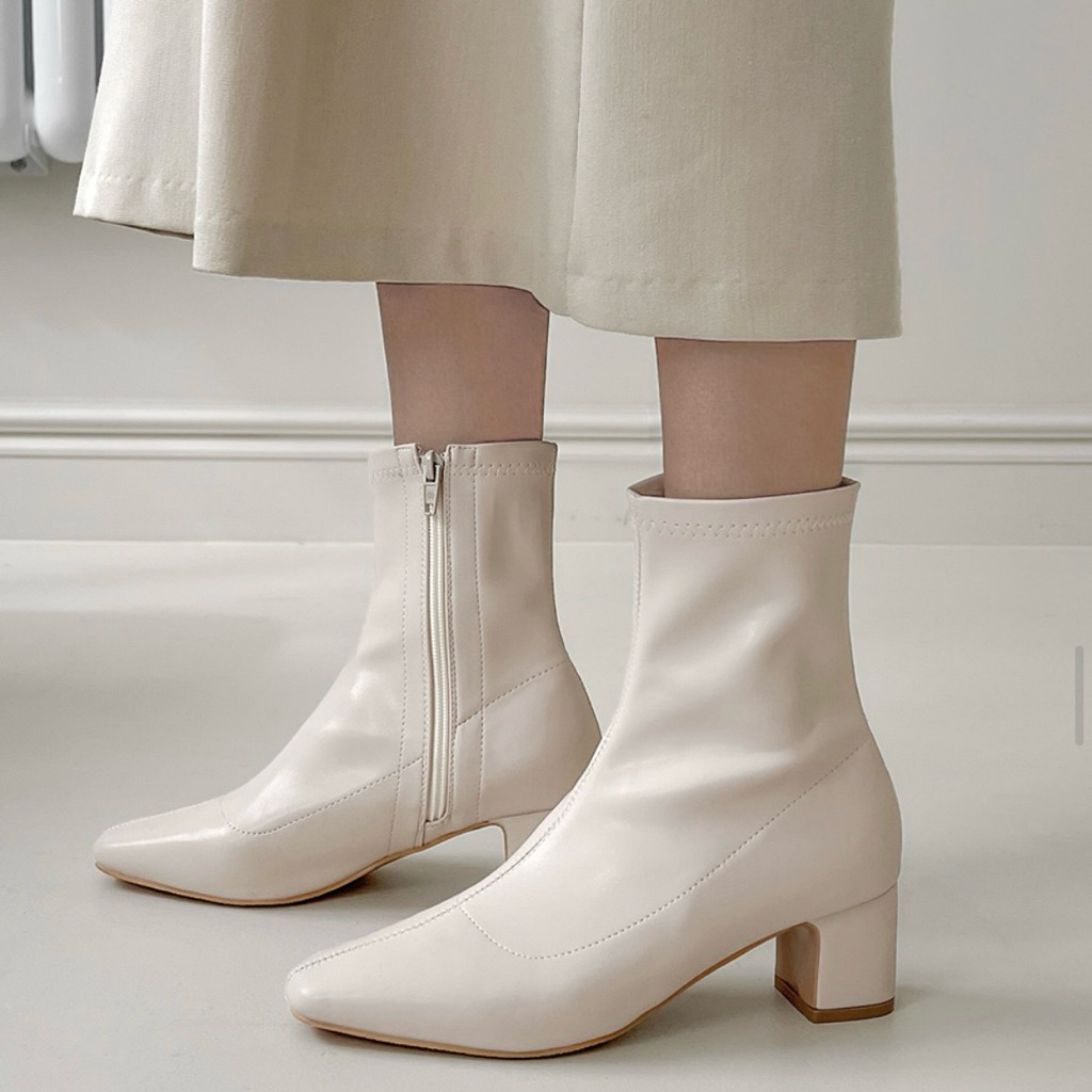 READY SAPPUN ANKLE BOOTS SIZE 39 (Ivory) Original sappun Korea
